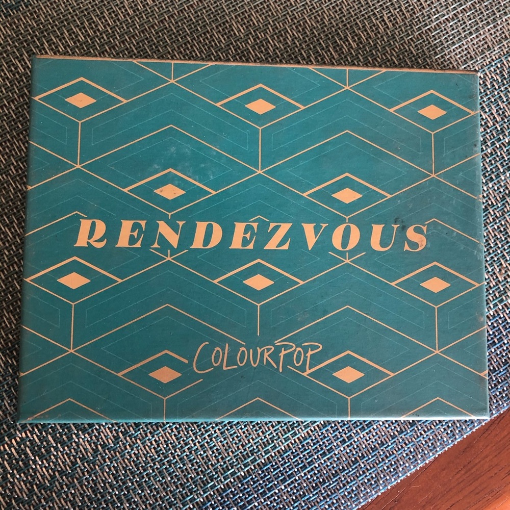 Colour POP palate Rendezvous